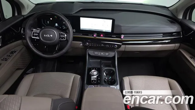 Kia Carnival — Фото автомобиля 10