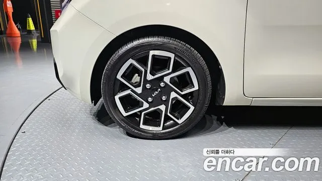 Kia RAY Новый Kia Ray Signature — Фото автомобиля 5