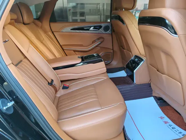 Hongqi H9 — Фото автомобиля 11