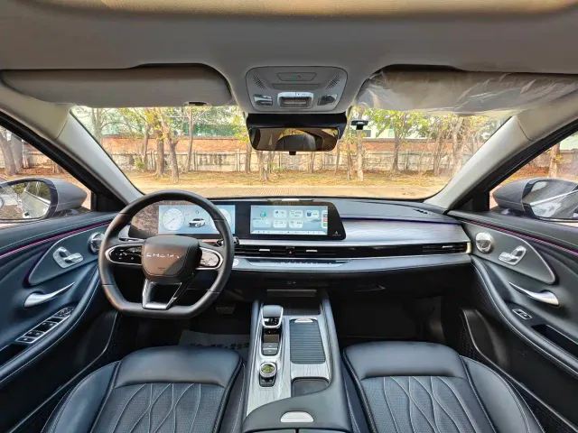 Chery Arrizo 8 — Фото автомобиля 12