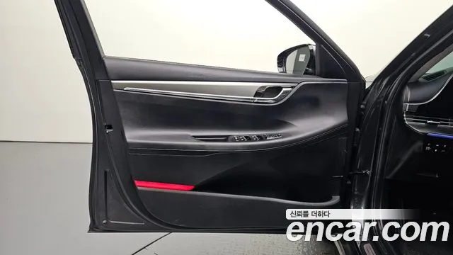 Hyundai Grandeur New — Фото автомобиля 13