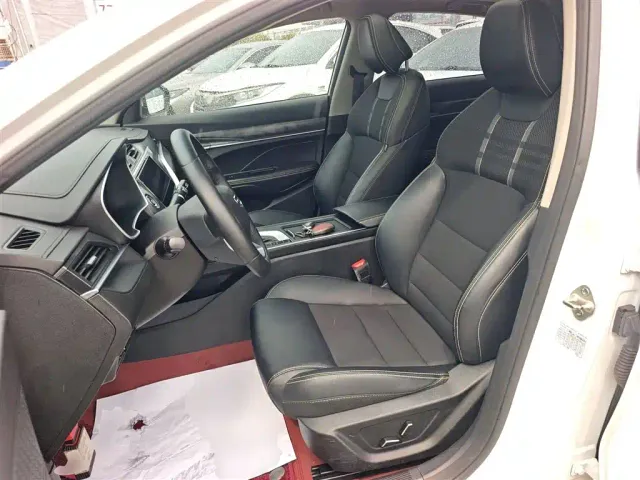 Geely Binrui — Фото автомобиля 7
