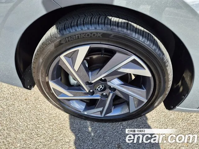 Hyundai Avante CN7 — Фото автомобиля 7