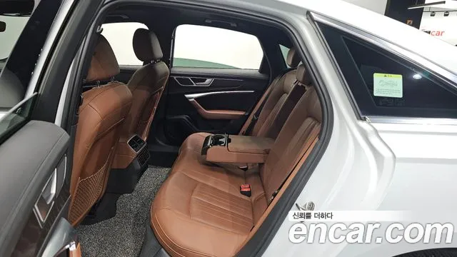 Audi A6 C8 — Фото автомобиля 18