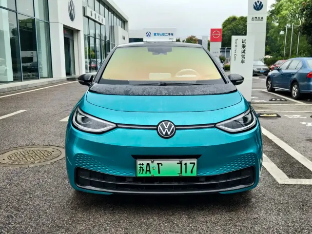 Volkswagen ID.3 — Фото автомобиля 3