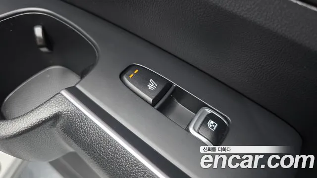 Kia Sorento Sorento 4-е поколение Дизель 2.2 2WD — Фото автомобиля 19