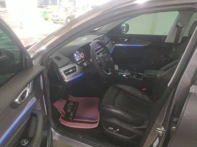 Chery Tiggo 8 — Фото автомобиля 15