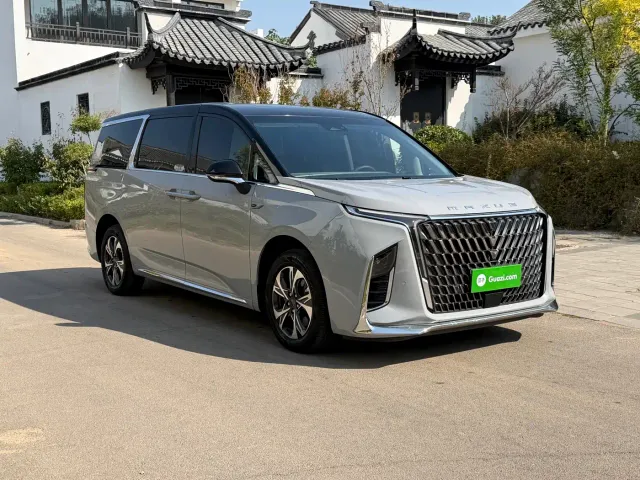 Maxus G90 — Фото автомобиля 3