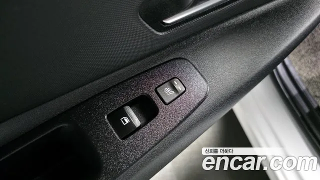 Hyundai AVANTE Avante (CN7) — Фото автомобиля 28