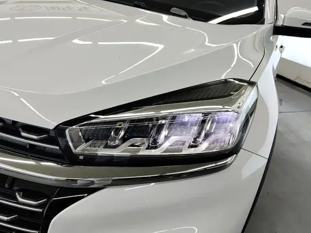 Chery Tiggo 8 — Фото автомобиля 5
