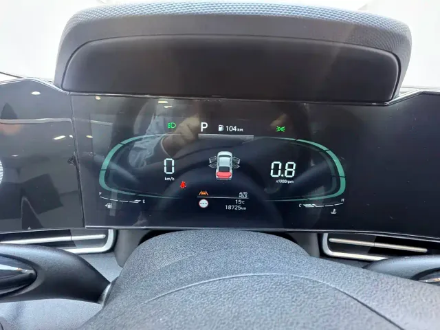Hyundai Elantra — Фото автомобиля 26