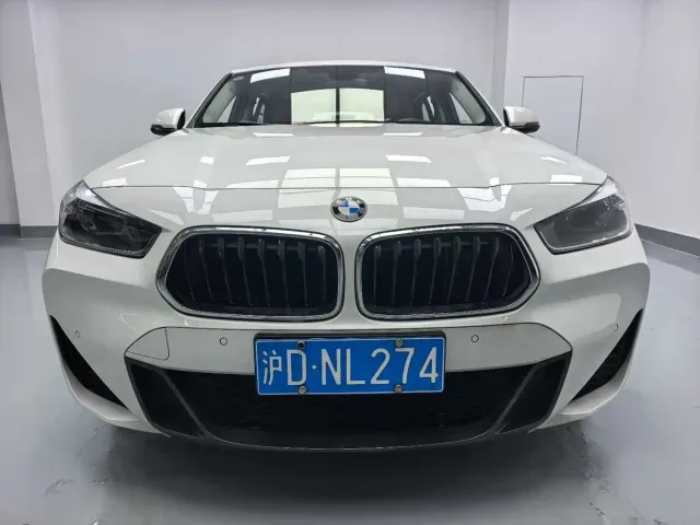 BMW X2 — Фото автомобиля 2