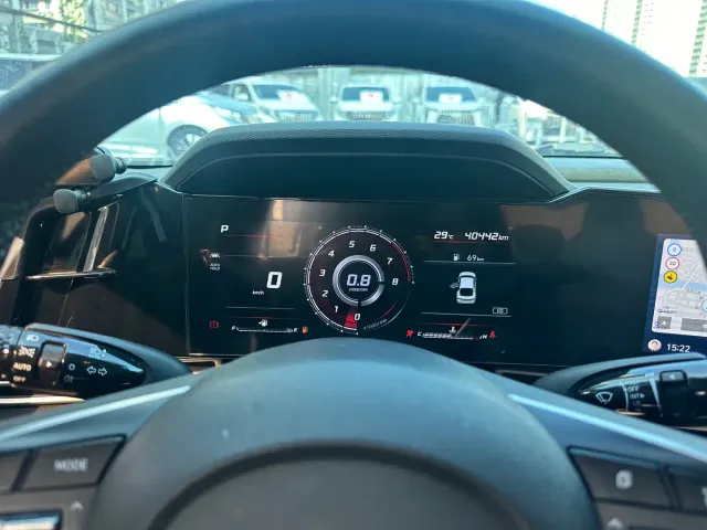 Hyundai Elantra — Фото автомобиля 8