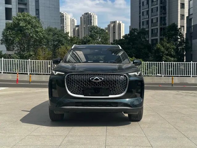 Chery Tiggo 8 PLUS — Фото автомобиля 3