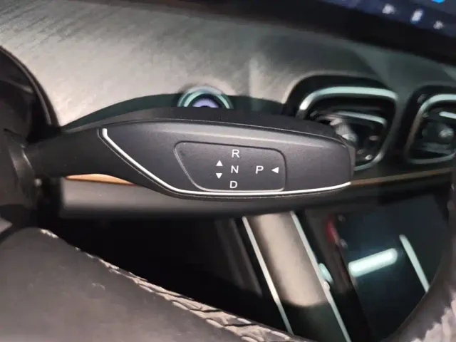 Chery Tiggo 9 — Фото автомобиля 13