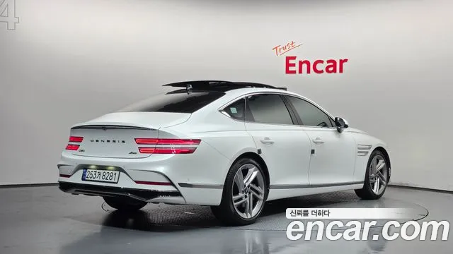 Genesis G80 RG3 — Фото автомобиля 2