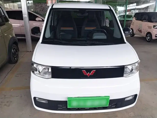 Wuling Hongguang Mini EV — Фото автомобиля 2