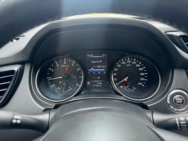 Nissan X-Trail — Фото автомобиля 14