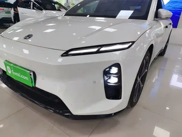 Nio ET5 — Фото автомобиля 23