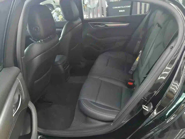 Cadillac CT5 — Фото автомобиля 14