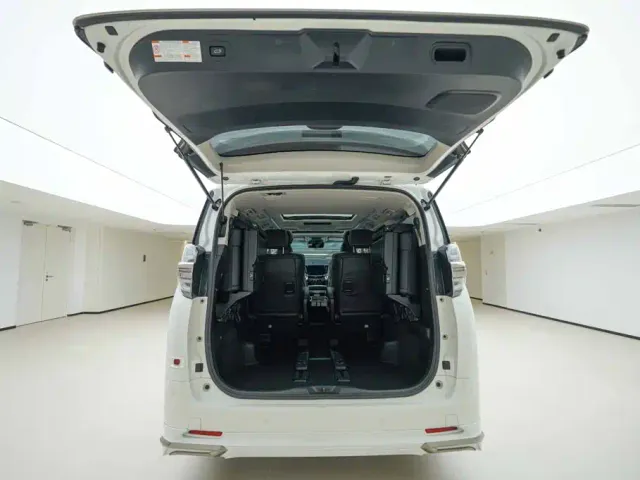 Toyota Vellfire — Фото автомобиля 5