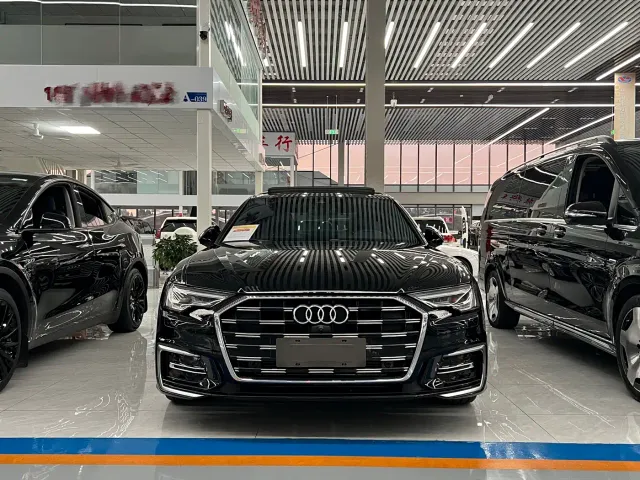 Audi A6L — Фото автомобиля 2