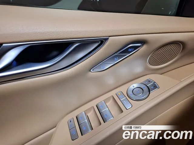 Genesis G80 RG3 — Фото автомобиля 15
