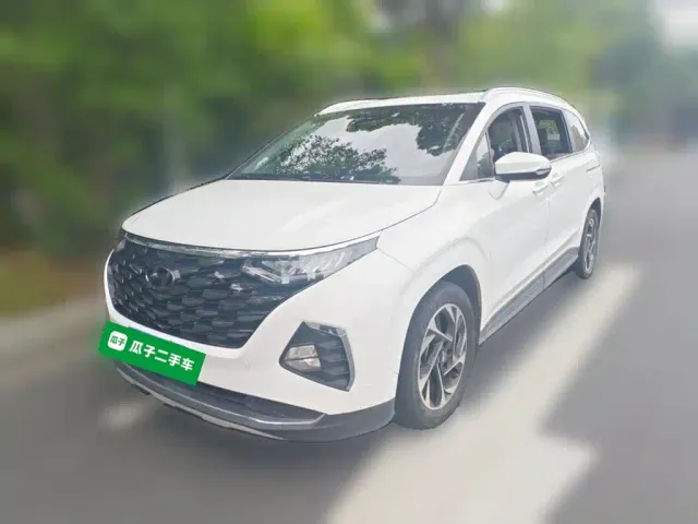 Фотография автомобиля — Hyundai Custo