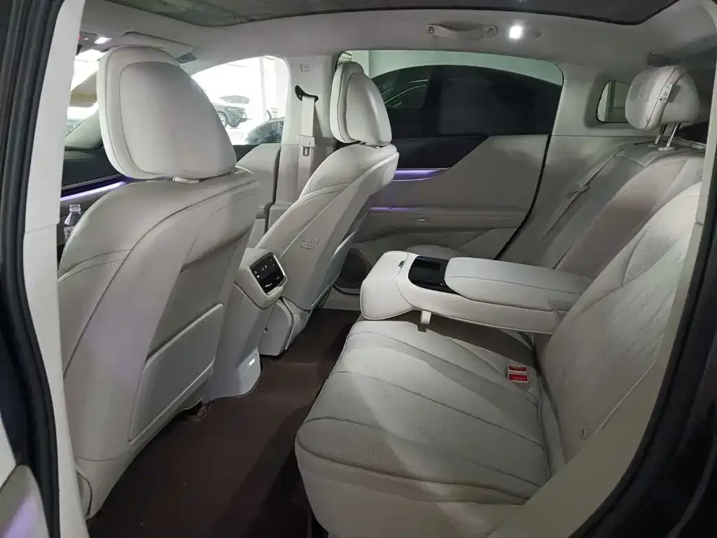 Buick Zenith Sedan 2025 Model Base Version — Фото автомобиля 11