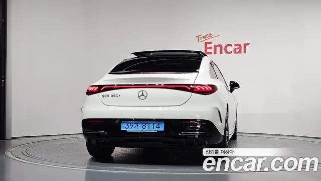 Mercedes-Benz EQE — Фото автомобиля 4
