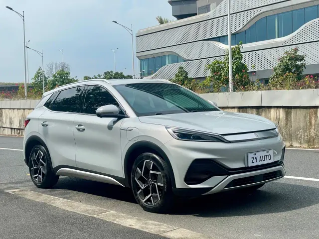 BYD Yuan PLUS — Фото автомобиля 3