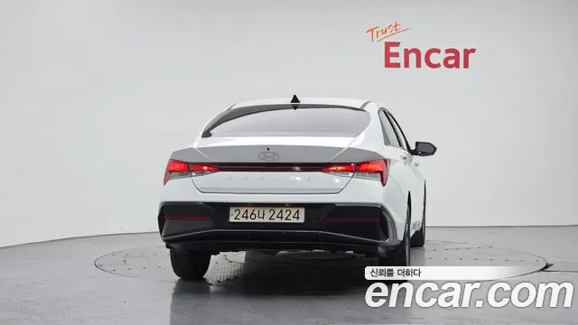 Hyundai AVANTE Новый Avante (CN7) — Фото автомобиля 4