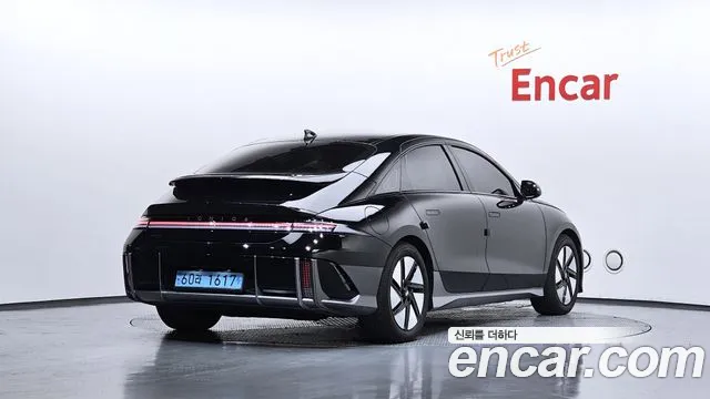 Hyundai Ioniq6 — Фото автомобиля 2