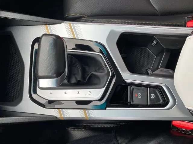 Geely Emgrand L — Фото автомобиля 13