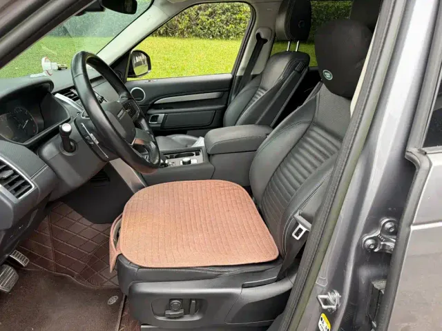 Land Rover Discovery — Фото автомобиля 8