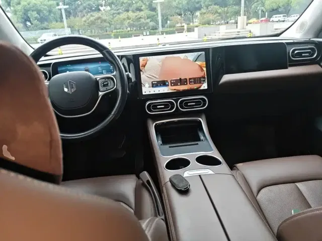 Leapmotor Leapmotor C11 2023 Pure Electric 500 Comfort Edition — Фото автомобиля 5