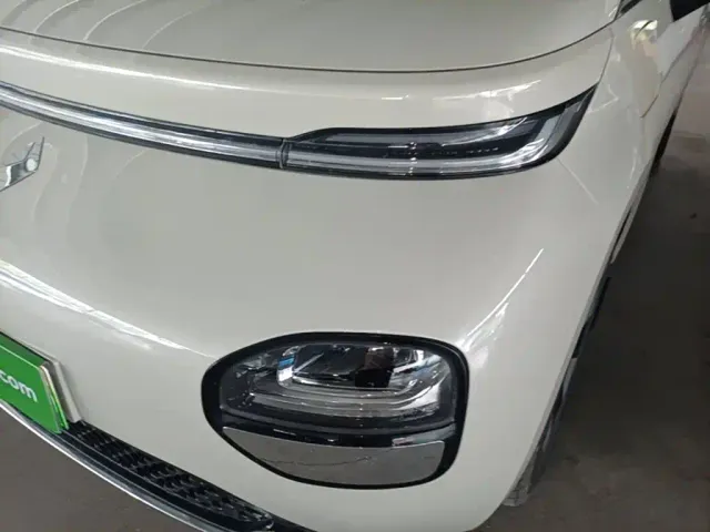 Baojun Cloud — Фото автомобиля 17