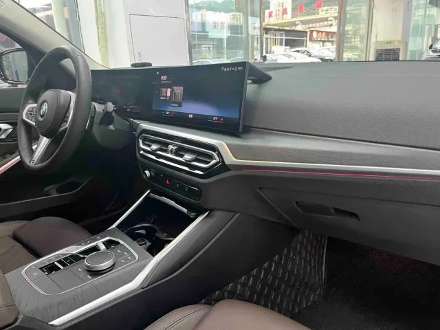 BMW 3 Series — Фото автомобиля 8