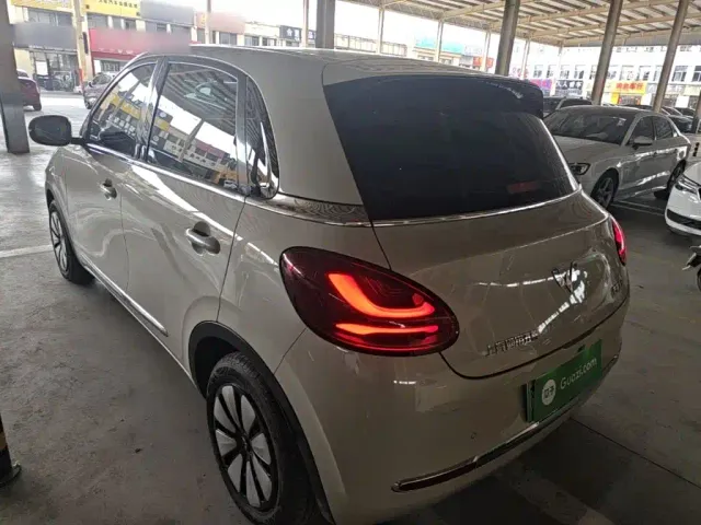 Wuling Bingo — Фото автомобиля 4