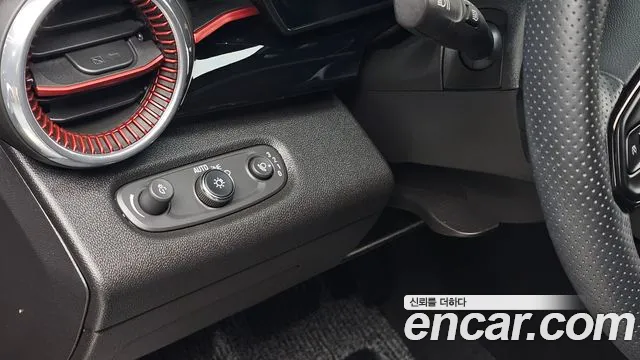 ChevroletGMDaewoo Trax Trax Кроссовер — Фото автомобиля 16