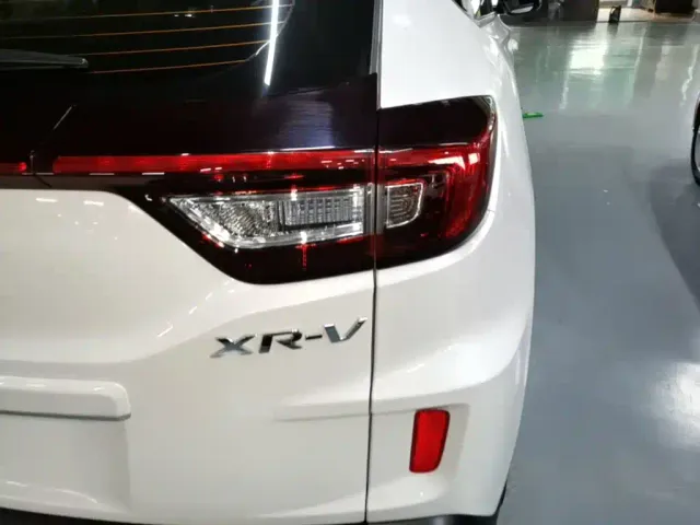 Honda XR-V — Фото автомобиля 7