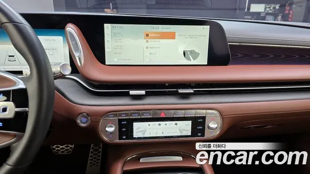 Genesis G90 Бензин 3.5 турбо AWD — Фото автомобиля 16