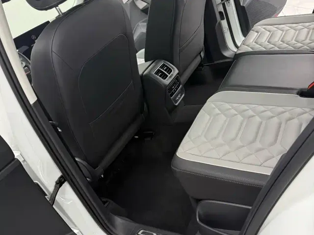 Volkswagen Tayron — Фото автомобиля 17