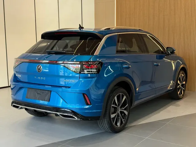 Volkswagen T-Roc — Фото автомобиля 18