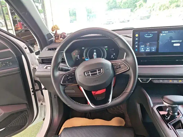 Geely Xingrui — Фото автомобиля 10