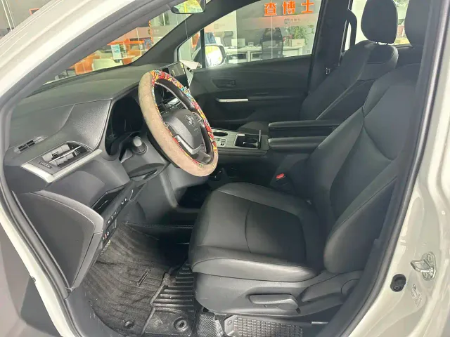 Toyota Granvia — Фото автомобиля 4