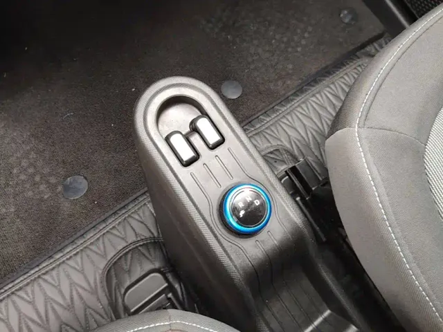 Wuling Hongguang Mini EV — Фото автомобиля 13