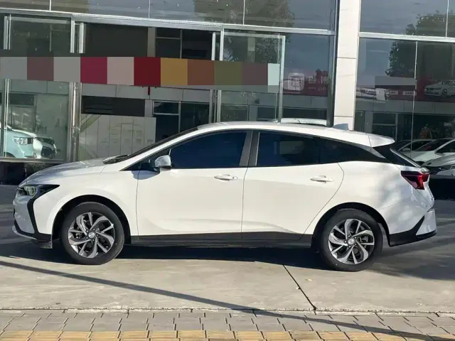 Buick Velite 6 — Фото автомобиля 8