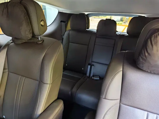 Li Auto MEGA — Фото автомобиля 13