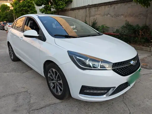 Chery Arrizo 5 — Фото автомобиля 3